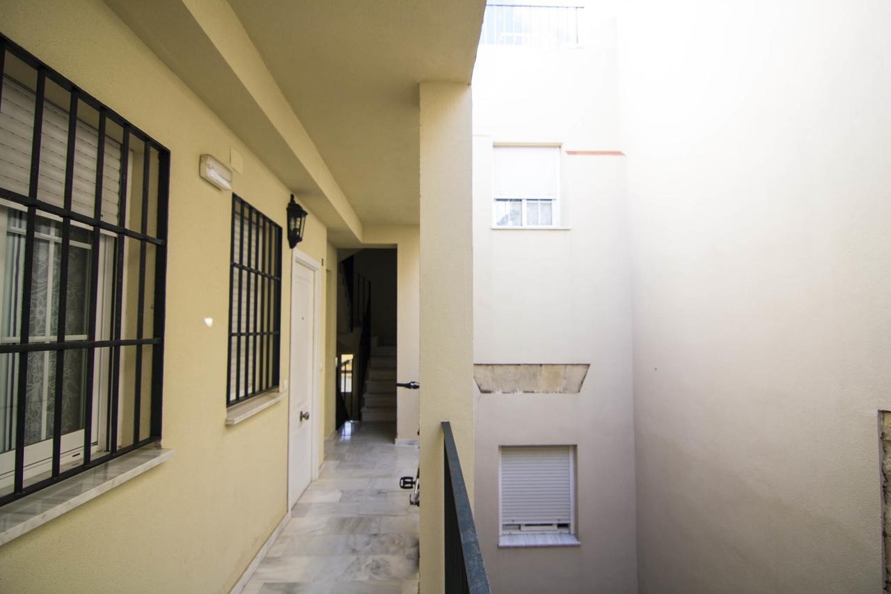 Apartamentos Aloha 2 Centro El Puerto de Santa María Esterno foto